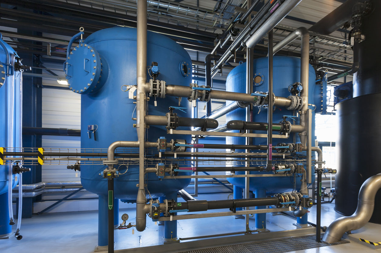 Des solutions techniques pour purifier l'eau à l'aide de résines échangeuses d'ions ou de systèmes de filtration sur membrane